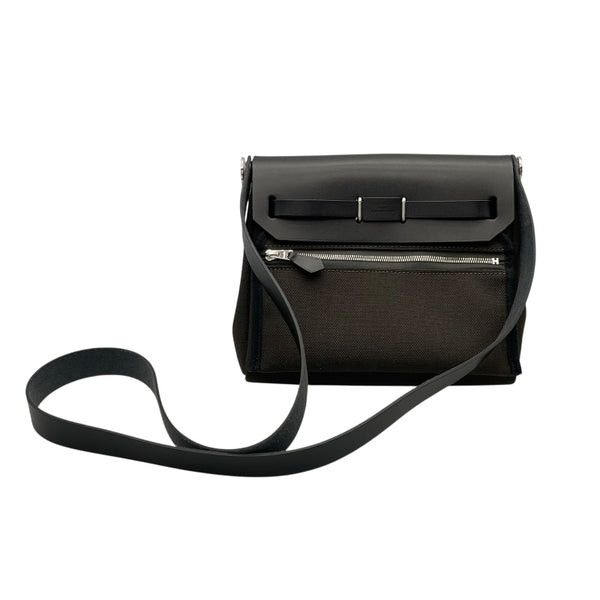 エルメス HERMES エールジップ20 W刻印　(2024年製) ダックブロンズxブラック　シルバー金具 トワル/ハンター レディース ショルダーバッグ