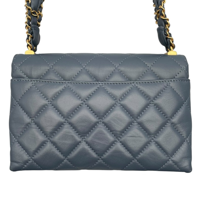 シャネル CHANEL マトラッセスモールフラップバッグ ブルー　ゴールド金具 ラムスキン レディース ショルダーバッグ