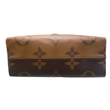ルイ・ヴィトン LOUIS VUITTON オンザゴーGM M45320 ブラウン モノグラム ジャイアント・リバース レディース トートバッグ