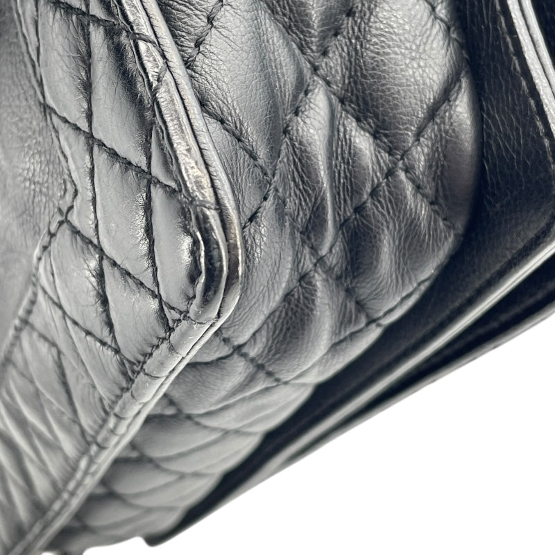 シャネル CHANEL ボーイシャネル25 A67086 18番台 ブラック×シルバー金具 ソフトカーフ レディース ショルダーバッグ