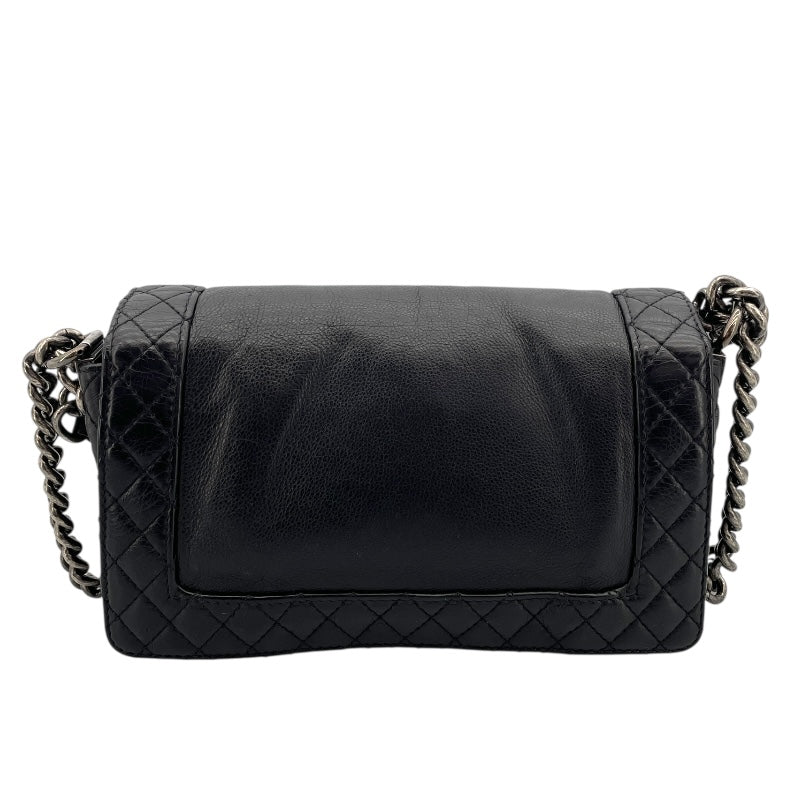 シャネル CHANEL ボーイシャネル25 A67086 18番台 ブラック×シルバー金具 ソフトカーフ レディース ショルダーバッグ