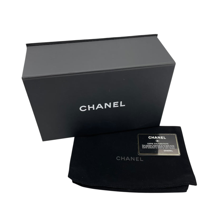 シャネル CHANEL マトラッセチェーンショルダー AP0250 28番台 ブラック SV金具 キャビアスキン レディース ショルダーバッグ