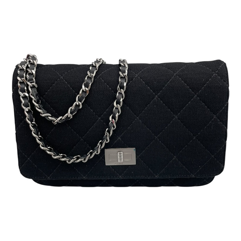 シャネル CHANEL マトラッセチェーンショルダー 17番台 ブラック SV金具 キャンバス/カーフ レディース ショルダーバッグ