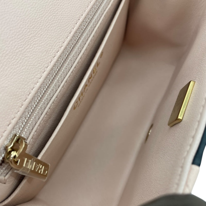 シャネル CHANEL ミニマトラッセ17 A35200 ピンク/ブラック GD金具 ラムスキン レディース ショルダーバッグ