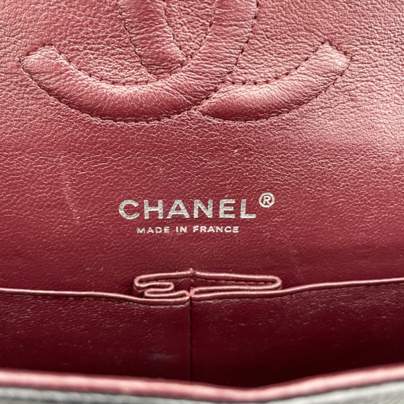 シャネル CHANEL マトラッセ25 A01112 ブラック シルバー金具 キャビアスキン レディース ショルダーバッグ