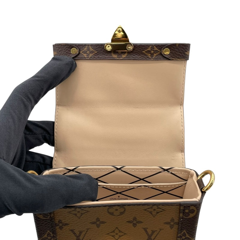 LOUIS VUITTON - ルイヴィトン　リ・トランク ルイ・ヴィトン LOUIS VUITTON ポシェット トランク ヴェル