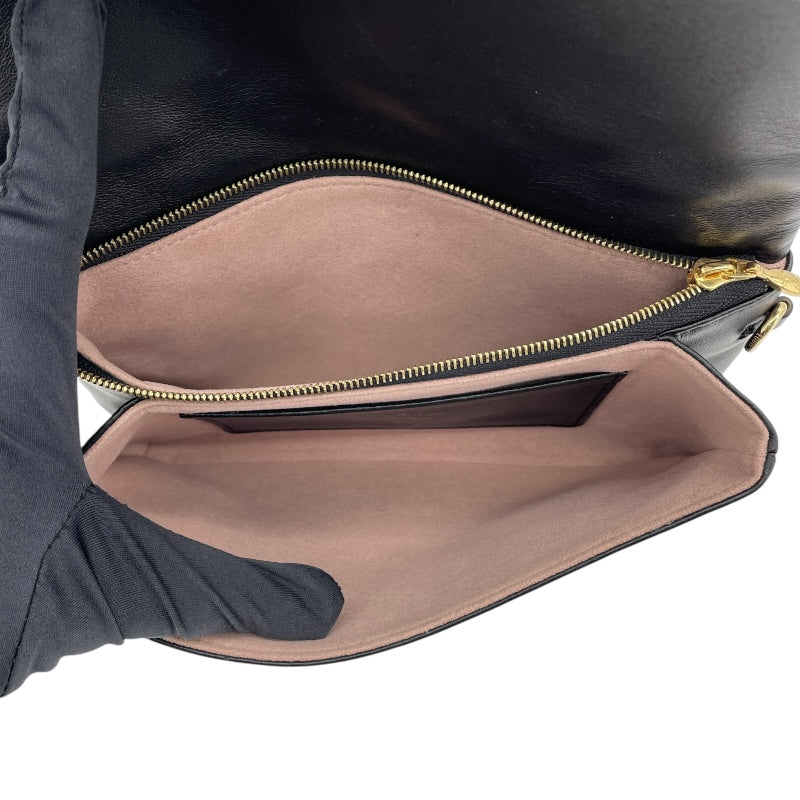 カッコイイ☆Louis Vuitton★ ポシェット ショルダー オシャレな縦型♪】Louis Vuitton☆フォールド・ミー ポーチ