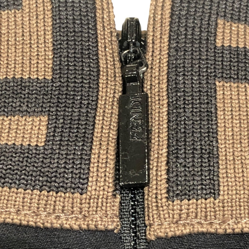 ＦＥＮＤＩ　本革　ロゴプリント キュロットスカート フェンディ FENDI FFロゴシルクプリーツロングスカート ブラック