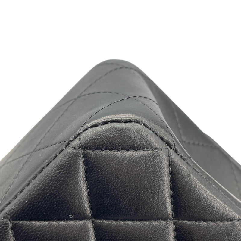 シャネル CHANEL マトラッセ25　ワッペン A01112 ブラック　ゴールド金具 ラムスキン レディース ショルダーバッグ