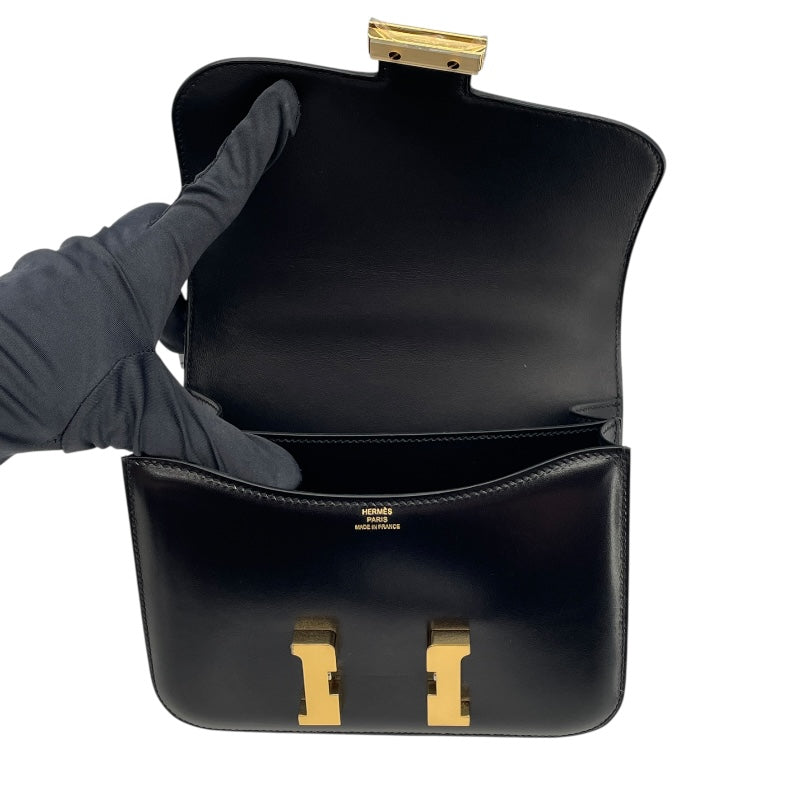 あり✨超美品✨HERMES べアンコンパクト ブラック 金具ゴールド エルメス ベアンコンパクト ブラック ヴォーエプソン ゴールド金具