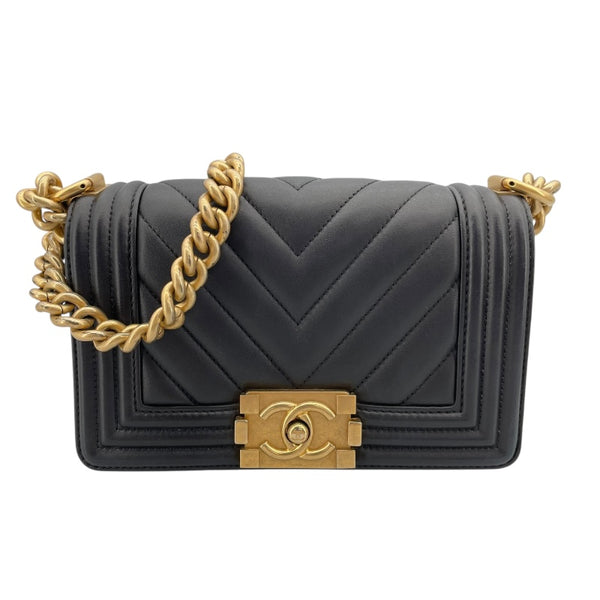 シャネル CHANEL ボーイシャネル20 Vステッチ A67085 28番台 ブラック GD金具 ラムスキン レディース ショルダーバッグ