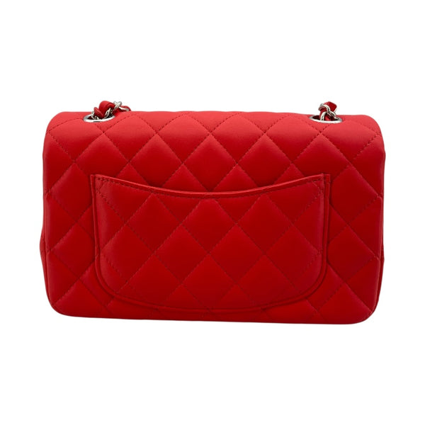 シャネル CHANEL ミニマトラッセ20 A69900 26番台 レッド SV金具 ラムスキン レディース ショルダーバッグ