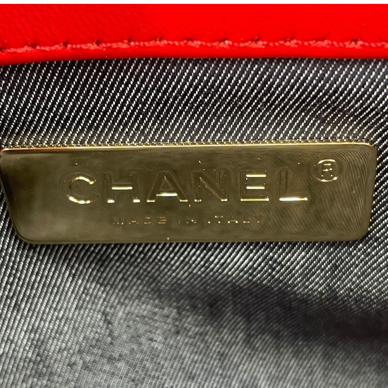 シャネル CHANEL ボディバッグ 27番台 レッド GD金具 レザー レディース ボディバッグ