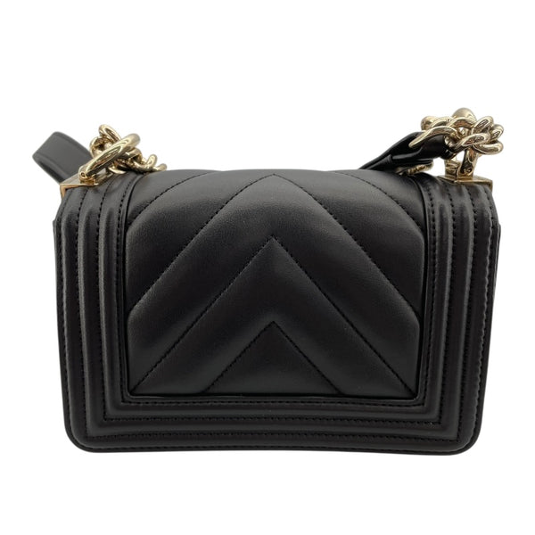 シャネル CHANEL ボーイシャネル15 Vステッチ A67364 ブラック GD金具 ラムスキン レディース ショルダーバッグ