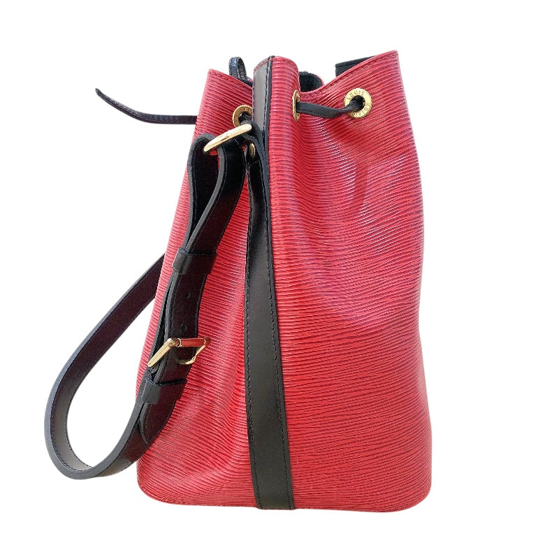 ルイ・ヴィトン LOUIS VUITTON プチノエ M44172 レッド　ゴールド金具 エピ レディース ショルダーバッグ