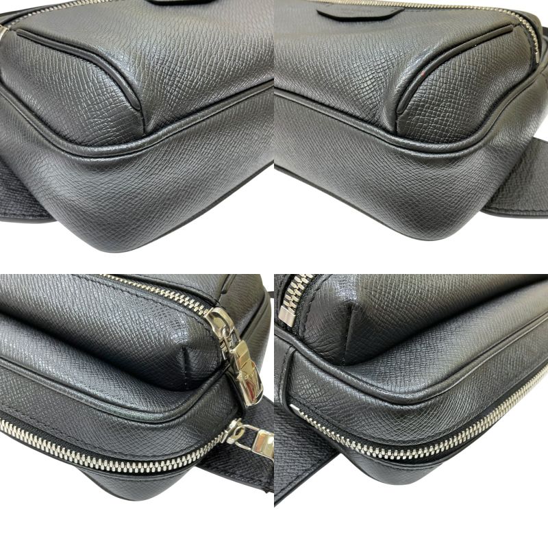 ルイ・ヴィトン LOUIS VUITTON バムバッグ・アウトドア M33438 ブラック タイガレザー メンズ ボディバッグ