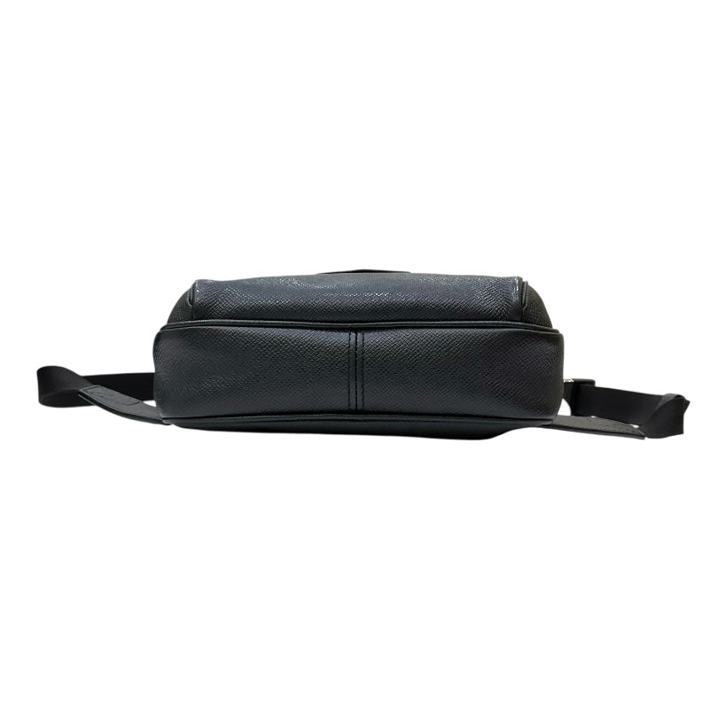 ルイ・ヴィトン LOUIS VUITTON バムバッグ・アウトドア M33438 ブラック タイガレザー メンズ ボディバッグ