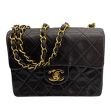 シャネル CHANEL ミニマトラッセ18 A35200 3番台 ブラック GD金具 ラムスキン レディース ショルダーバッグ