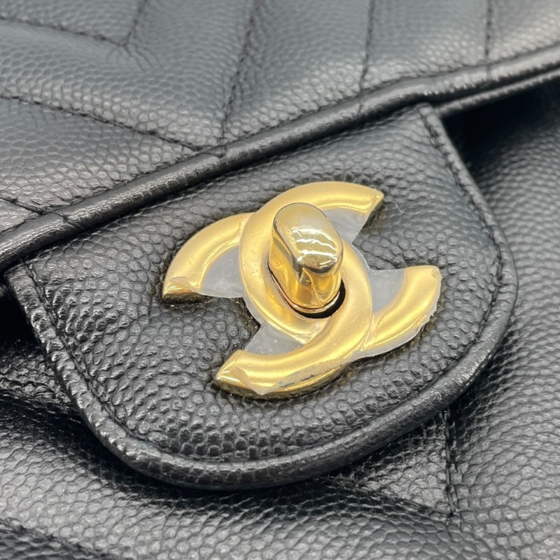 シャネル CHANEL マトラッセ25 Vステッチ A01112 8番台 ブラック GD金具 キャビアスキン レディース ショルダーバッグ