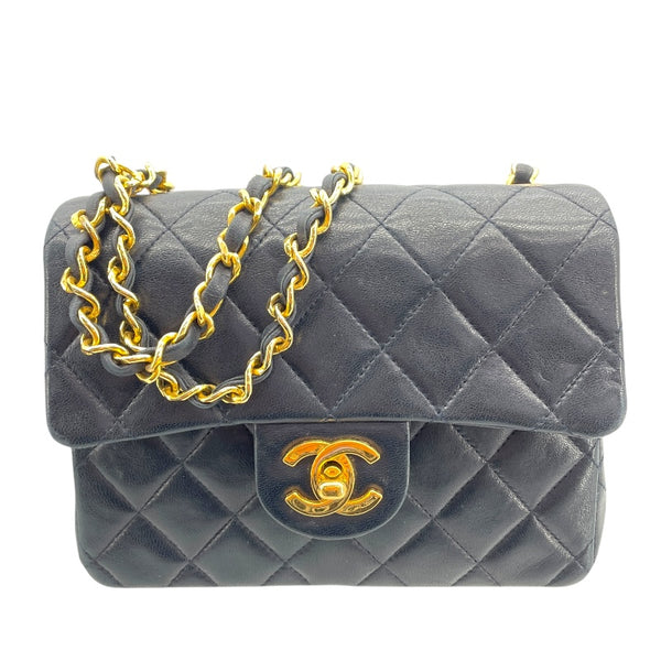 シャネル CHANEL ミニマトラッセ18 A01115 1番台 ネイビー GD金具 ラムスキン レディース ショルダーバッグ