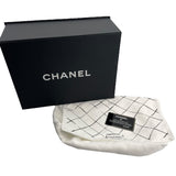 シャネル CHANEL マトラッセ25 A01112 26番台 ホワイト GD金具 キャビアスキン レディース ショルダーバッグ