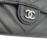 シャネル CHANEL ココマーク Vステッチ スモールウォレット AP0231 24番台 ブラック シルバー金具 キャビアスキン レディース 三つ折り財布