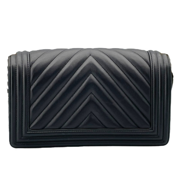 シャネル CHANEL ボーイシャネル25 Vステッチ A67066 26番台 ブラック GD金具 カーフ レディース ショルダーバッグ