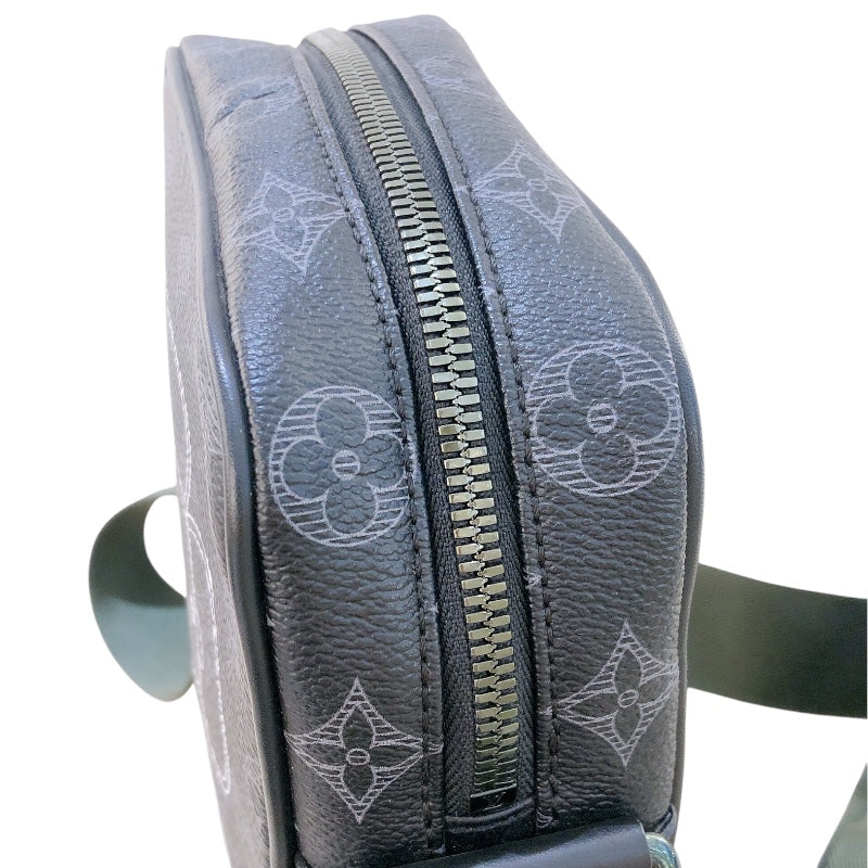 ルイ・ヴィトン LOUIS VUITTON ダヌーブPM ヴィヴィエンヌ限定 M43677 ブラック モノグラム・クリプス メンズ ショルダーバッグ