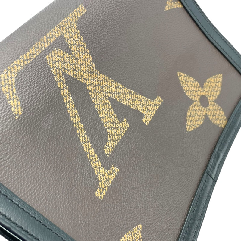 ルイ・ヴィトン LOUIS VUITTON ドーフィーヌMM M44599 ブラウン モノグラム・ジャイアント・リバース レディース ショルダーバッグ