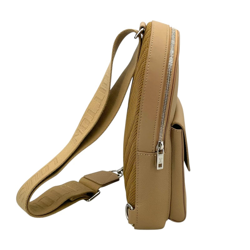 ルイ・ヴィトン LOUIS VUITTON パイロット スリング バッグ M23765 ベージュ LVアエログラム ユニセックス ショルダーバッグ