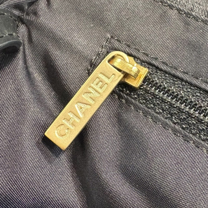 シャネル CHANEL ニュートラベルライントートＭＭ A15991 ブラック ナイロンジャガード レディース トートバッグ
