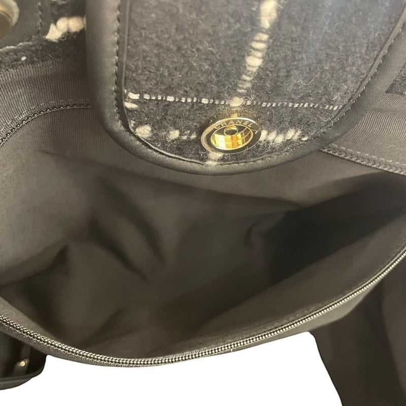 シャネル CHANEL ドーヴィルラージショッピングバッグ A66941 ブラック ツイード レディース トートバッグ