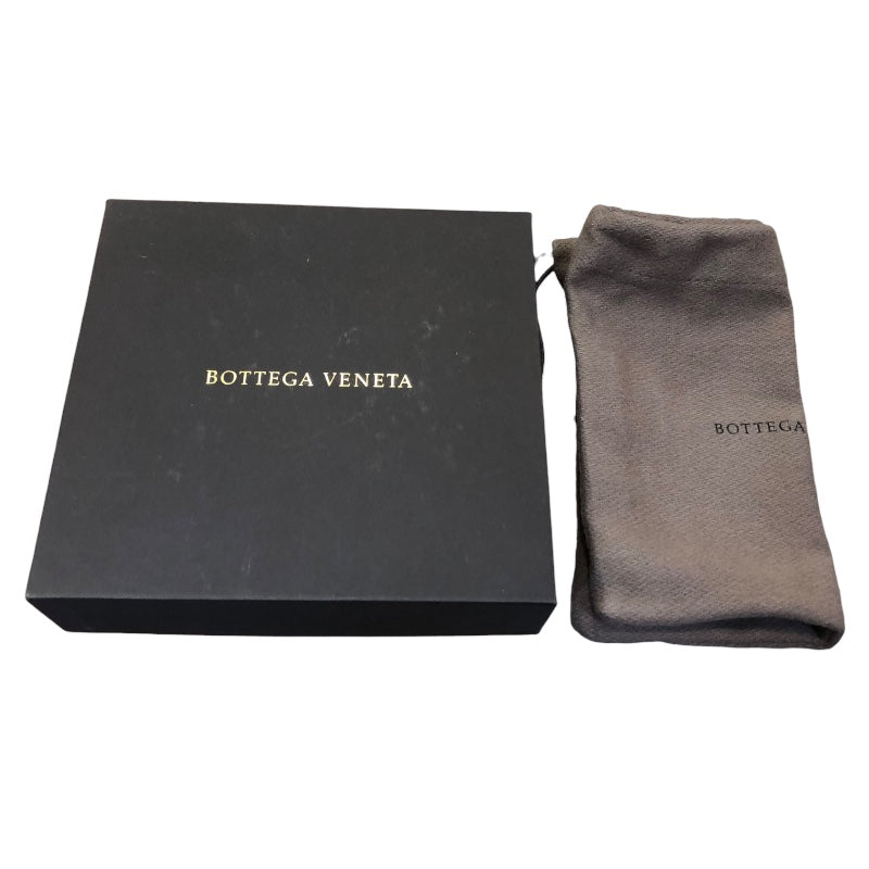 ボッテガ・ヴェネタ BOTTEGA VENETA バッグチャーム ブラック・ホワイト レザー ユニセックス チャーム