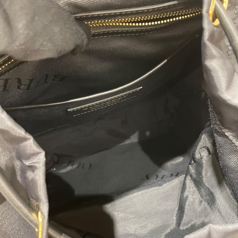 バーバリーロンドン BURBERRY LONDON バックパック 4016622 ブラック ゴールド金具 ナイロン ユニセックス リュック・デイパック