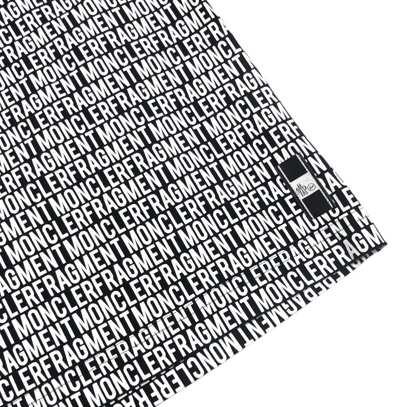 モンクレール MONCLER × FRAGMENT ロゴ総柄プリントTシャツ 80006 ブラック コットン メンズ 半袖Ｔシャツ