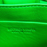 ボッテガ・ヴェネタ BOTTEGA VENETA キャンディパデッドカセット グリーン レザー レディース ショルダーバッグ