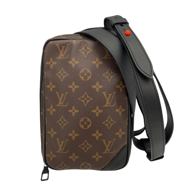 ルイ・ヴィトン LOUIS VUITTON ソーラーレイ ユティリティ サイドバッグ M44477 ブラウン モノグラム・マカサー メンズ ショルダーバッグ