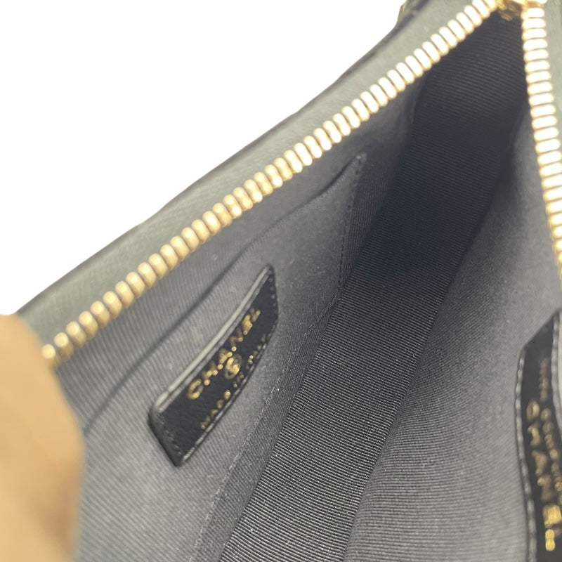 シャネル CHANEL 2024イヤーズギフトマトラッセハーフムーン チェーンショルダーバッグ ブラック GD金具 ベロア レディース ショルダーバッグ