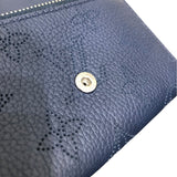 ルイ・ヴィトン LOUIS VUITTON ポルトモネ・アノエ マヒナ　ネイビー レザー レディース 二つ折り財布