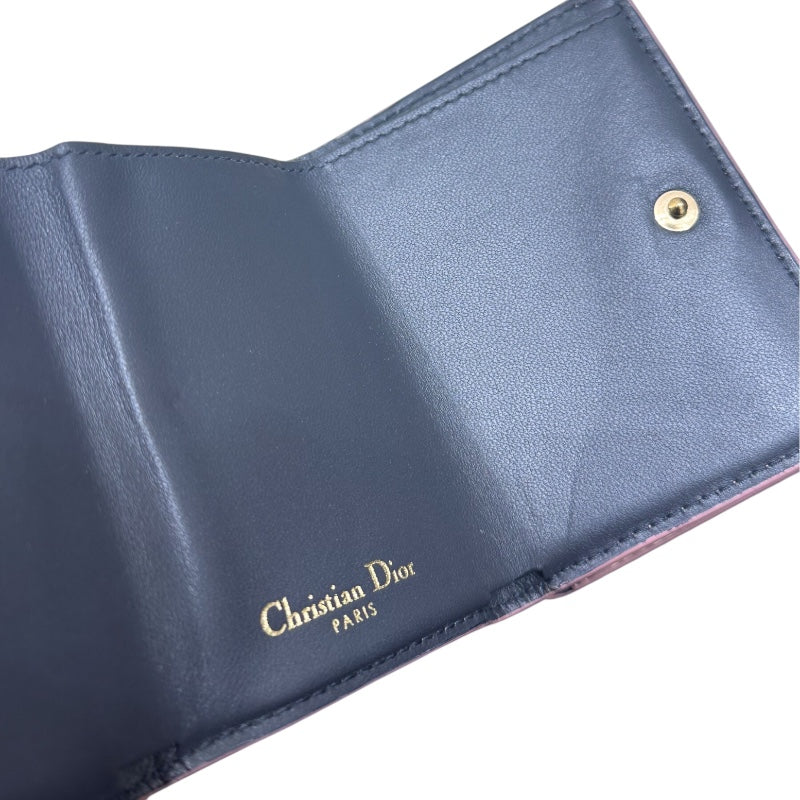 クリスチャン・ディオール Christian Dior マイクロカナージュ　コンパクトウォレット ピンク エナメル レディース 三つ折り財布