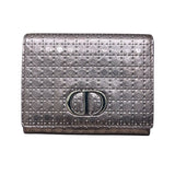 クリスチャン・ディオール Christian Dior マイクロカナージュ　コンパクトウォレット ピンク エナメル レディース 三つ折り財布