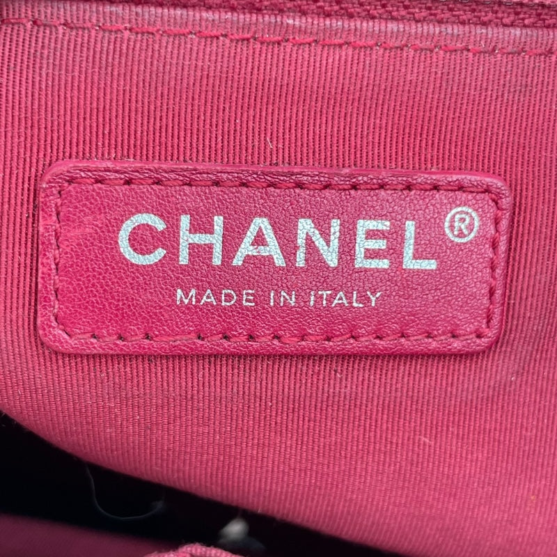 シャネル CHANEL ガブリエルドゥシャネル ホーボー ミディアム A93824 27番台 ピンク×ブラック カーフレザー レディース ショルダーバッグ