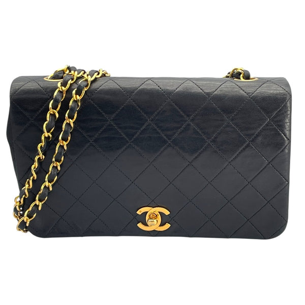 シャネル CHANEL マトラッセ シングルフラップ ブラック GD金具 ラム レディース ショルダーバッグ