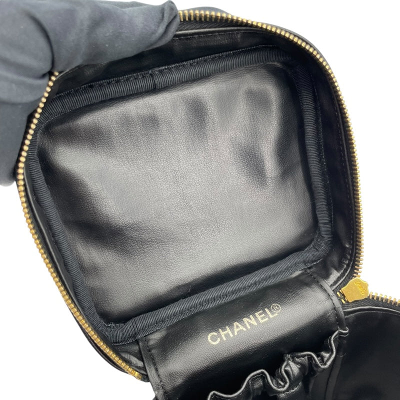 シャネル CHANEL バニティ A01998 3番台 ブラック ゴールド金具 キャビアスキン レディース ハンドバッグ