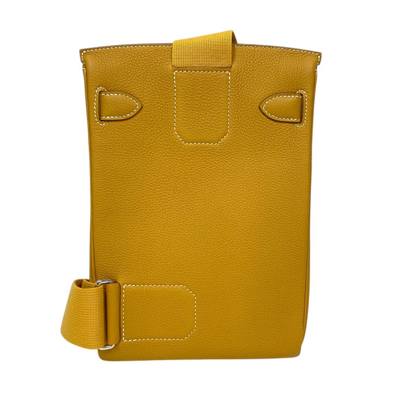 エルメス HERMES ケリーアッカドPM B刻印　(2023年製) ナチュラルサブレ シルバー金具 トゴ ユニセックス ボディバッグ