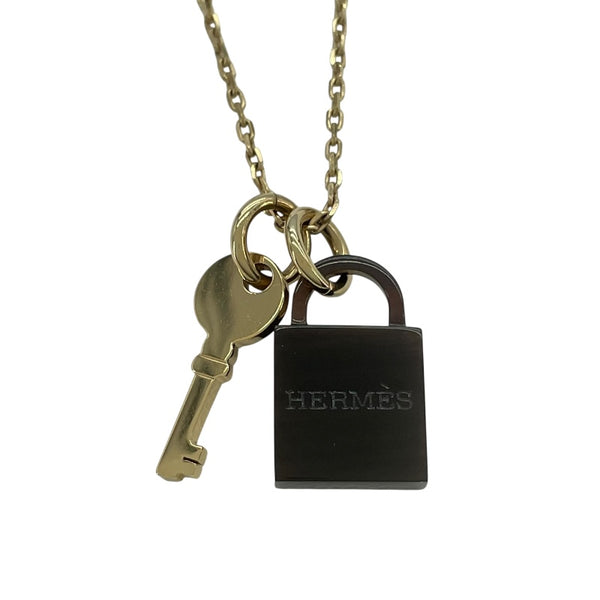 エルメス HERMES アミュレットパドロックPM ゴールド GP/バッファローホーン アクセサリー
