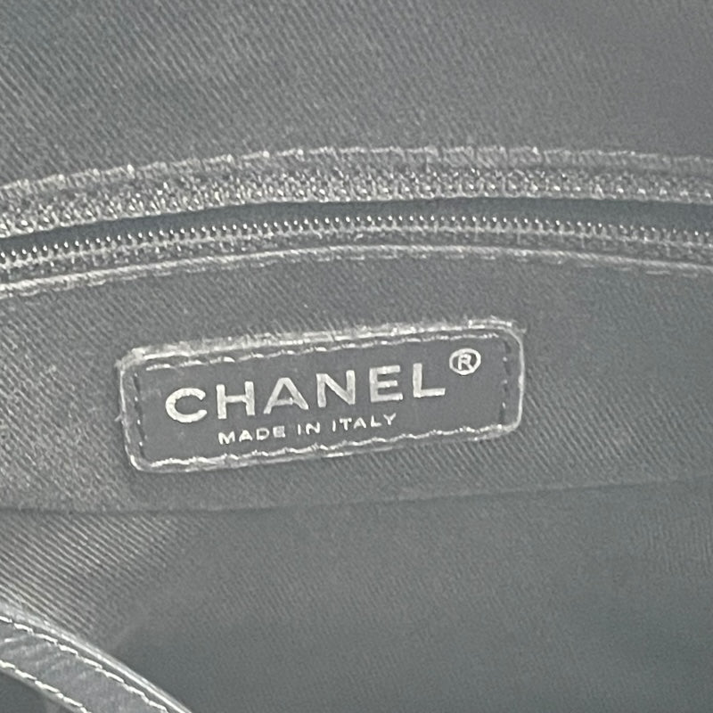 シャネル CHANEL パリニューヨークライントート A33100 ブラック SV金具 ナイロン レディース トートバッグ
