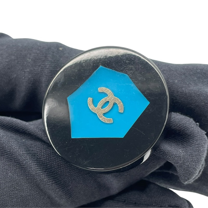 シャネル CHANEL ココマークピンブローチ ブラックxブルー GD