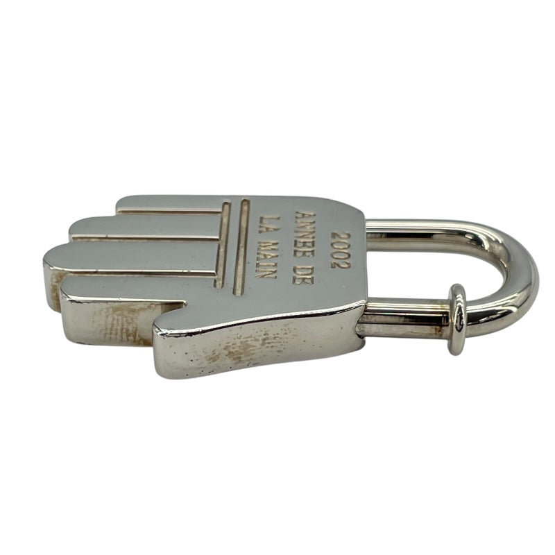 エルメス HERMES カデナハンドモチーフ2002年 ANNEE DE LE MAIN シルバー メタル アクセサリー