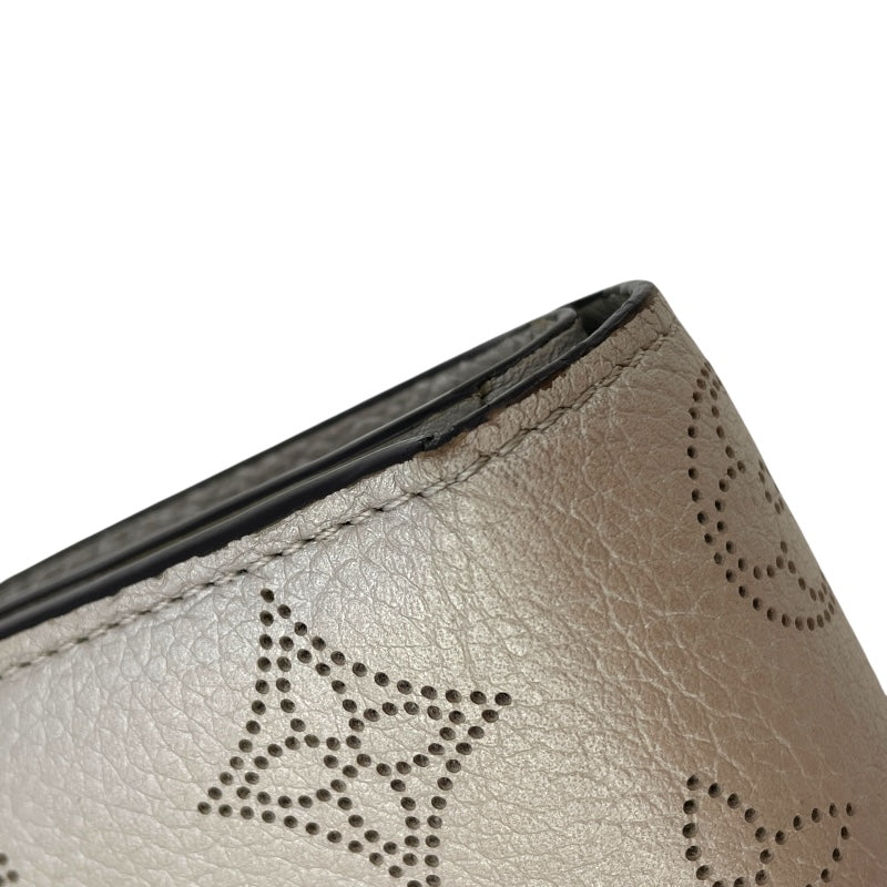 ルイ・ヴィトン LOUIS VUITTON ポルトフォイユ・クレア M80903 シルバー  マヒナ・レザー レディース 二つ折り財布